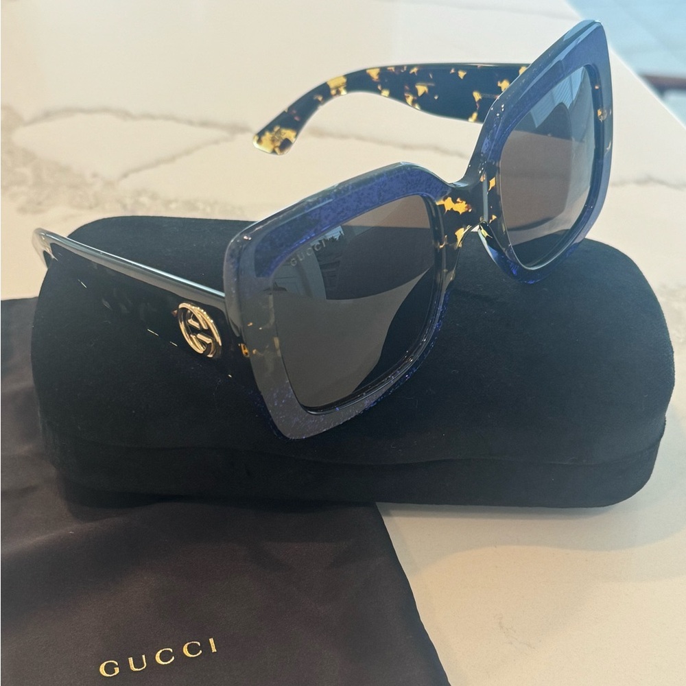 Rare New Gucci sunglasses